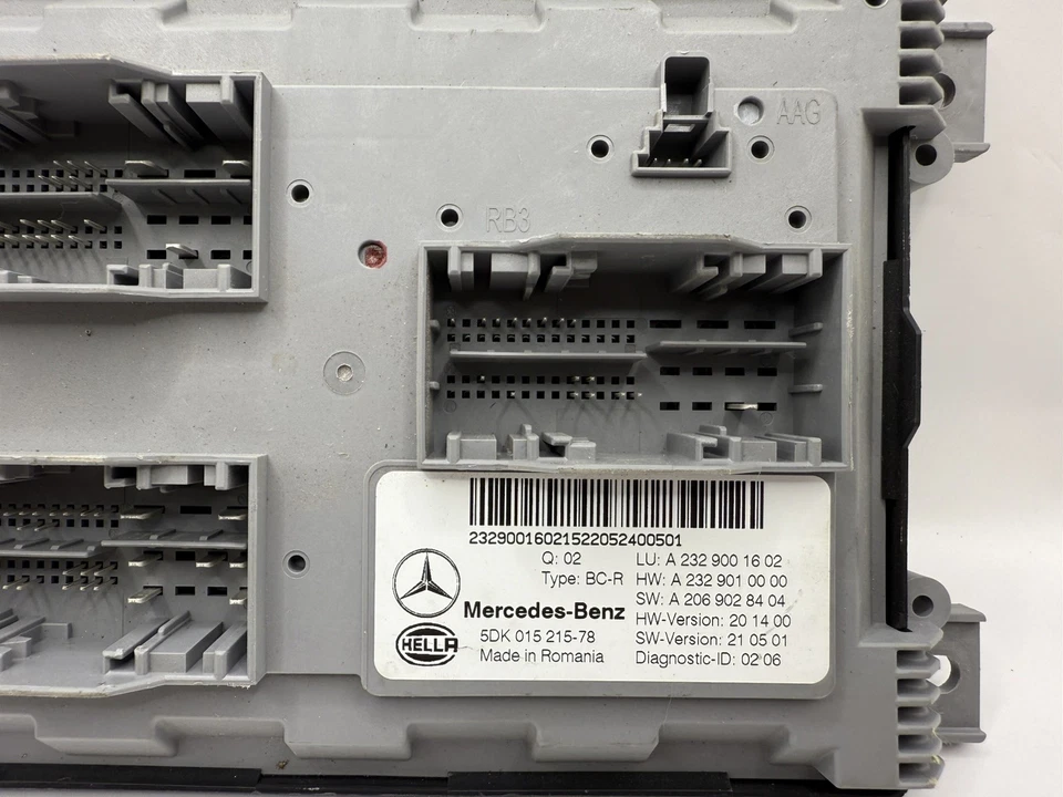 Mercedes Benz R232 SL55 2022 AMG adquisición de señal trasera módulo de control SAM Foto 3 de 4