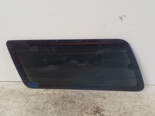 Rear Left Movable Power Quarter Window Glass | Fits 2000-2005 Ford Excursion