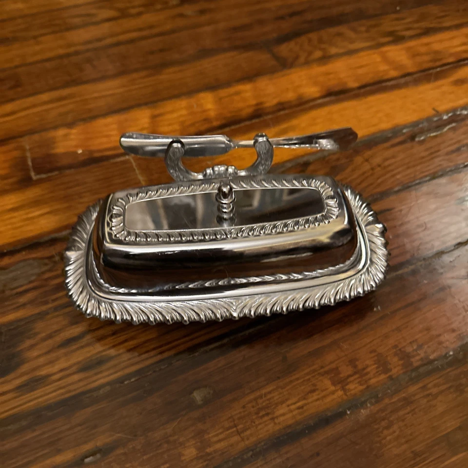 De colección Irvinware Cromo Plateado Mantequilla Plato Tapa Cuchillo Soporte Inserto de Vidrio Foto 2 de 4