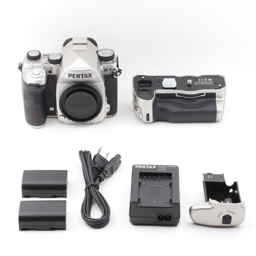 Anzahl Auslösungen 1 187 Pentax K-1 Limited Silber - Bild 6 von 7