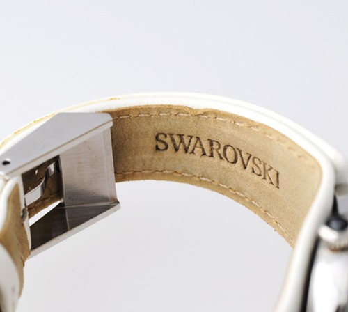 SWAROVSKI 999961 OCTEA MINI CRYSTAL WATCH NIB Leather Women Lady Gorgeous Gift - Picture 5 of 8