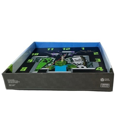 Minecraft Wall Clock Block Creeper Analog Quartz Battery Operated 11 in NEW NIB - Picture 9 of 15