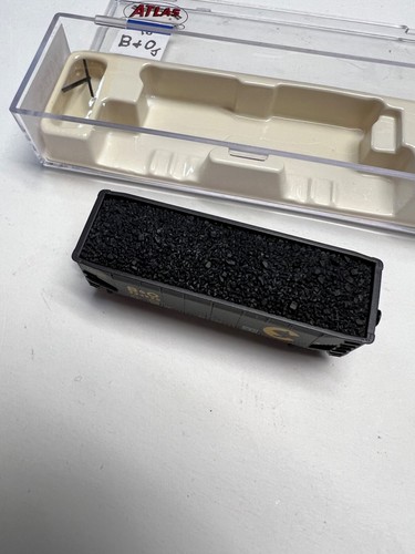 ATALS N SCALE 40827 2-BAY OFFSET SIDE HOPPER CHESSIE SYSTEM B&0 #234920 - Picture 4 of 9