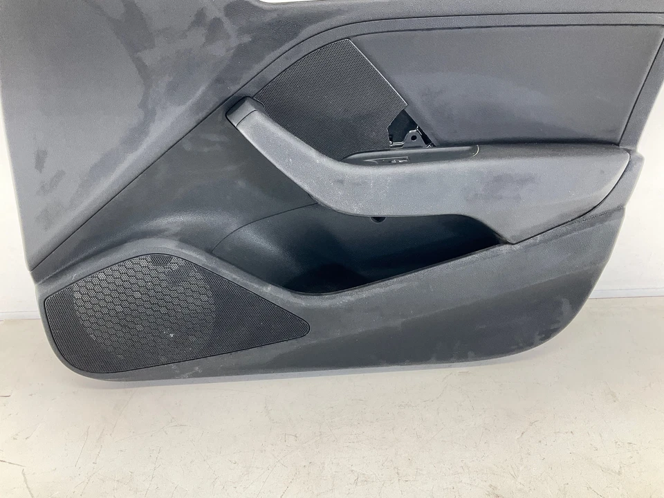 16-18 AUDI A3 Hatchback E-Tron Interior Delantero Derecho Pasajero Panel de moldura CM Foto 4 de 4