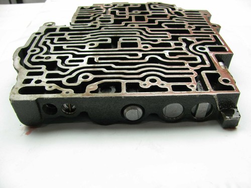 OEM GM Delco 8678041 Automatic Transmission Valve Body 1991-1992 Caprice 700-R4 - Picture 4 of 6
