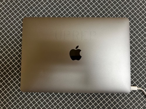 MacBook (Retina, 12-inch, 2017) 1.1 GHz m3 8GB 251GB MNYF2LL/A - Afbeelding 8 van 15