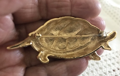 Vintage signierte Givenchy Goldton schöne Schildkrötenbrosche. - Bild 7 von 11