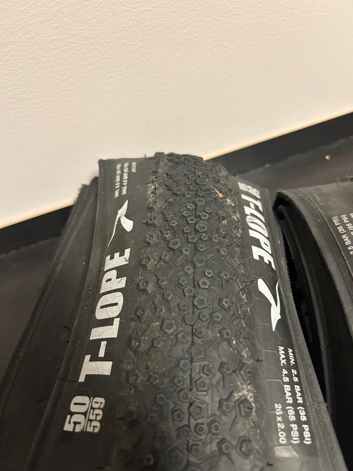 Juego de neumáticos Vredestein T-Lope 26x 2,0" MTB/Gravel F&R Foto 2 de 4