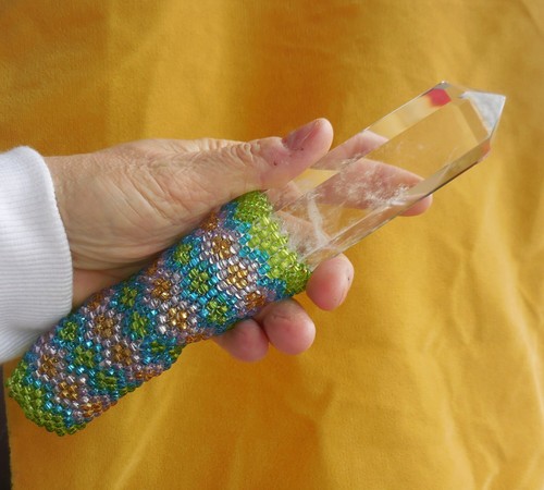 Quartz Crystal Point Beaded Tower Wand in Lime Green Dark Aqua Lavender Gold - Picture 2 of 7