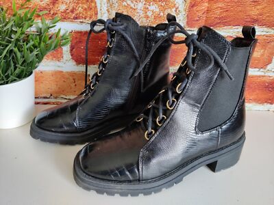 River Island DAMENSTIEFELETTEN UK 4 SCHWARZ MOKASSIN KROKO SCHLANGE GOTH PUNK BLOCKABSATZ