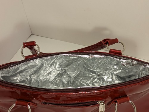 Isolierte weinrote Clutch Handtasche Farbe Candy-burgund von Primeware, Inc. Mit Korkenzieher - Bild 4 von 10