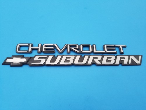 00 01 02 03 04 05 06 JUEGO DE SÍMBOLOS EMBLEMA TRASERO CHEVROLET SUBURBAN LOGO INSIGNIA (2005) - Imagen 1 de 6