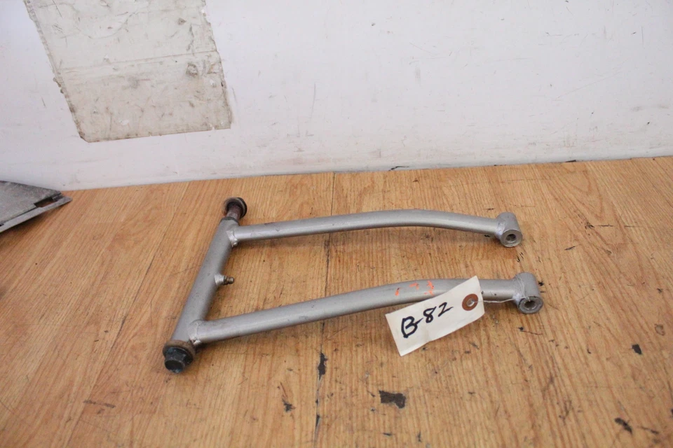 Yamaha RS Viking Professional VK10 2012 brazo delantero izquierdo/control Foto 4 de 4