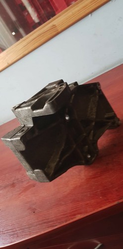 Audi A4, S4 (B5-8D) Klimakompressorhalter 058260885