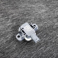 MERCEDES-BENZ GL Crash-Aufprallsensor vorne links X166 A1668210351 2015