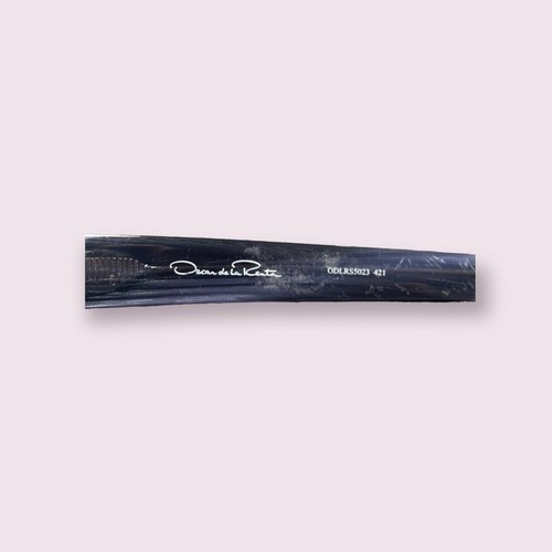 Oscar de la Renta Oval Blue/Purple Oversized Sunglasses - Picture 6 of 6
