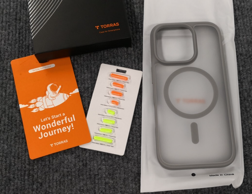 TORRAS MegaMag Case for iPhone 16 PRO: GRAY. Swappable Buttons - Photo 2 sur 10