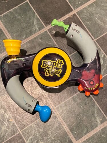 2002 Bop it Extreme 2 Handheld Game Hasbro *Pre-Owned/Tested w/Wear* rrr1
