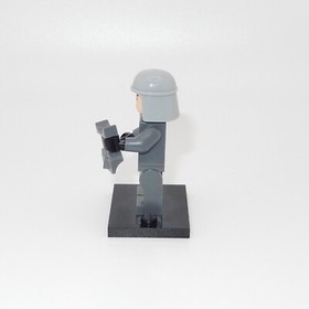 LEGO Minifigure - #SW0261 | IMPERIAL OFFICER | Star Wars | Released 2010 | #8084