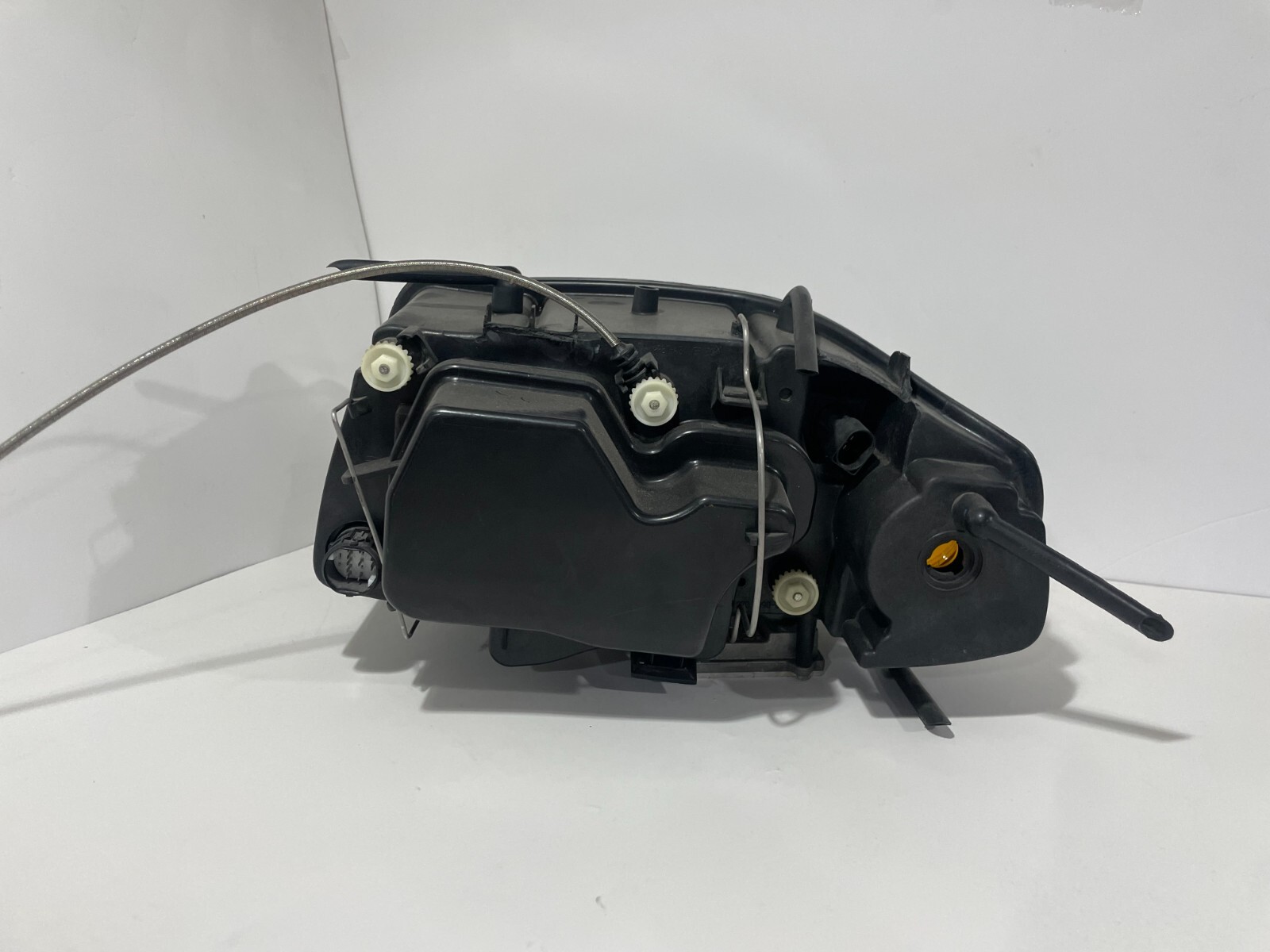 2003 - 2008 MASERATI QUATTROPORTE M139 RIGHT XENON HEADLIGHT COMPLETE OEM