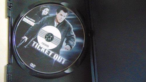 DVD - TICKET OUT - CON RAY LIOTTA - BUONO/OTTIMO - Foto 4 di 4