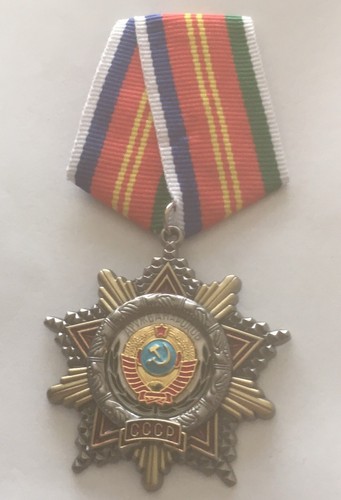 Médaille Militaire URSS "Pour La Défense Du Caucase" | Insigne Soviétique D'Occasion