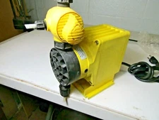  LMI MILTON ROY METERING PUMP P141-352SI 0.58 GPH 250 PSI 120 VAC WORKING 100%
