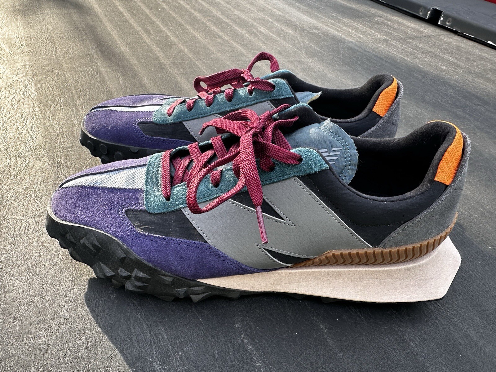 Foto 1 di 11