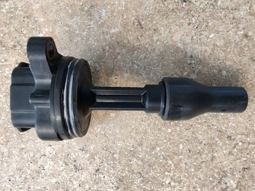 00 Triumph Tiger 955i Daytona 595 Speed Triple OEM Spark plug Ignition Coil Cap