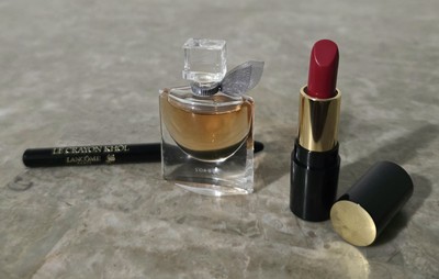 Lancome TRAVEL SIZE Lot: Le Vie Est Belle Perfume, Black Eyeliner, Lipstick NEW