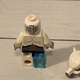 LEGO Legends of Chima Iceklaw Minifigure loc127 from 30256