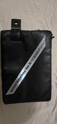 ASUS ROG Zephyrus G14 14 inch (QHD 120Hz Ryzen 9 5900HS Gaming Laptop - Picture 10 of 10