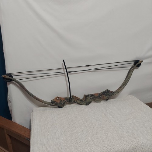 Silent Strike YOUTH RH Right Hand Compound Bow Realtree Camo 34" - Picture 2 of 8