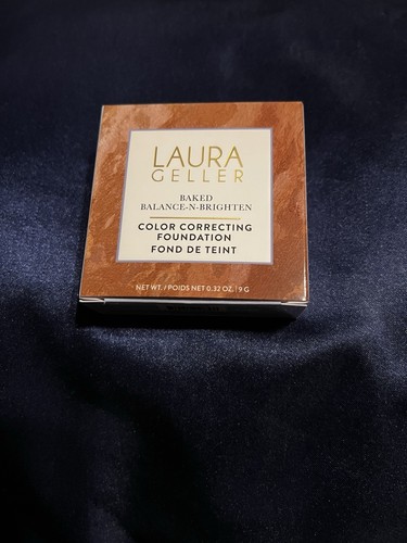 Laura Geller Foundation With Dual Sided Brush. New w/box. Free Shipping - Picture 6 of 12