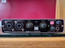 Roland QUAD CAPTURE UA-55 24-bit/192 kHz Audio Interface Incl USB Cable bundle