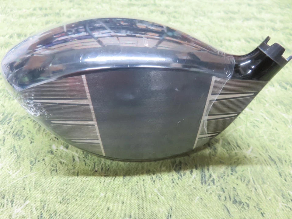 NEW * Titleist GT1 * 12* Driver Head .. - Image 2 of 3