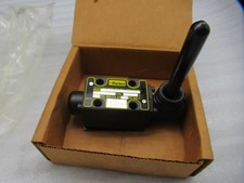 Parker D1VL001NN Directional Control Hydraulic Valve (Fast Shipping)