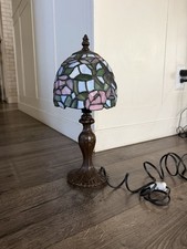 Tiffany Style Small Table Lamp Stained Glass Hummingbirds  Flowers No Bulb Incl