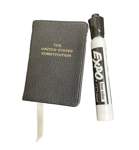 The United States Constitution MINI Book Leather Cover Post Miniatures  - Bild 2 von 4