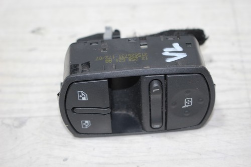 Fensterheberschalter Vorne Links 13258521 / 315625731 Opel Corsa D Bj,07
