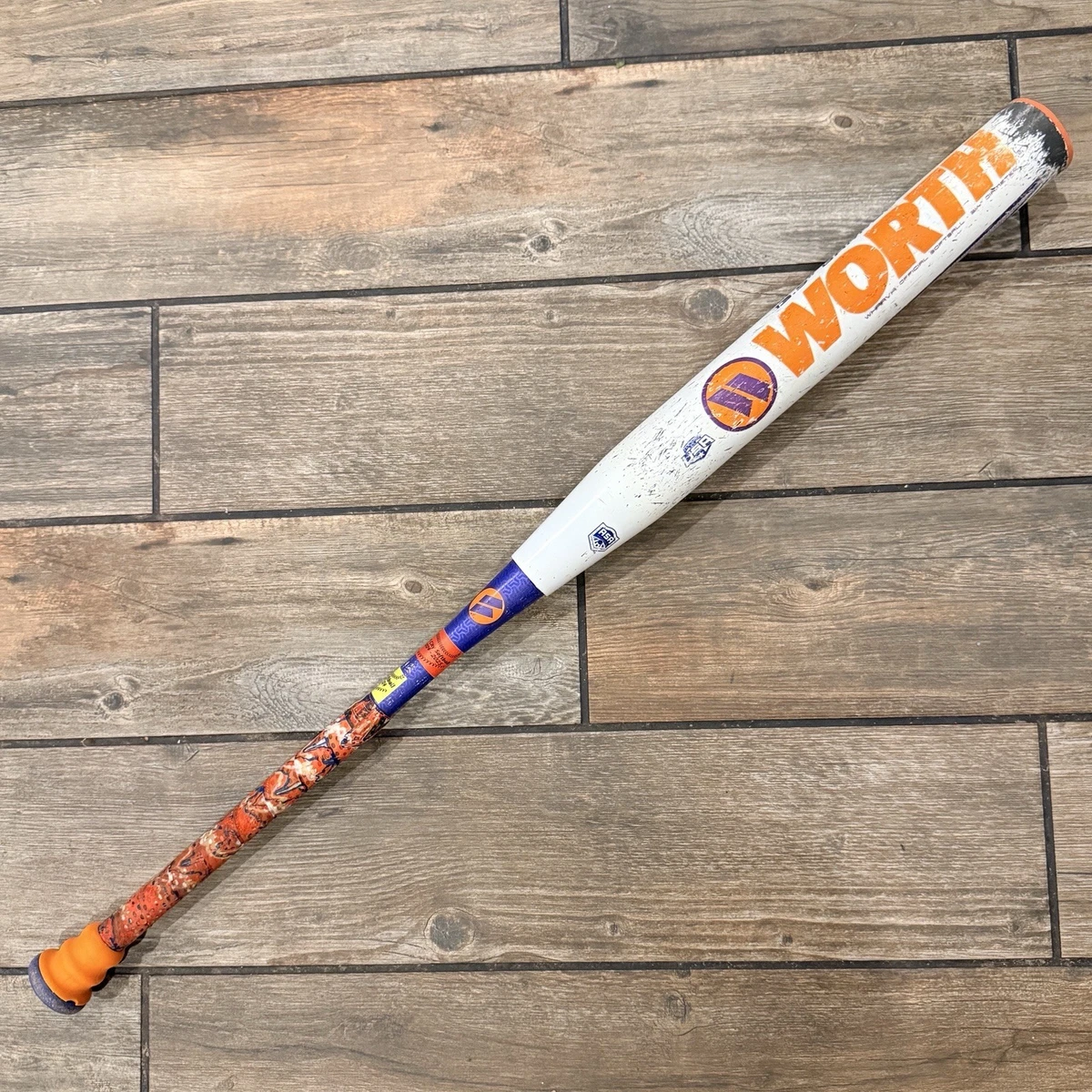 Batte De Softball Worth Blade – 34 Pouces / 28 Oz – Alliage 7050 – Grip Neuf