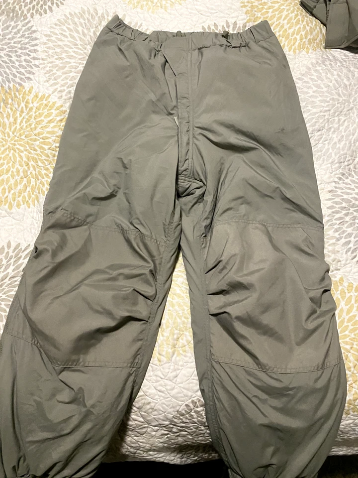 USGI Extreme Cold Weather Trousers Primaloft Level 7 Gen III NWOT Medium Long - Image 2 of 3