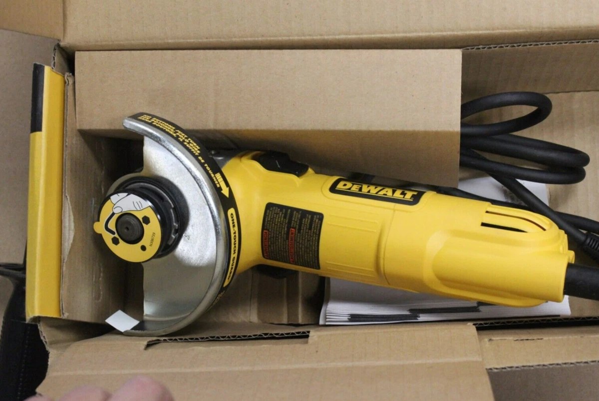 Dewalt dwe4011 small angle cheap grinder