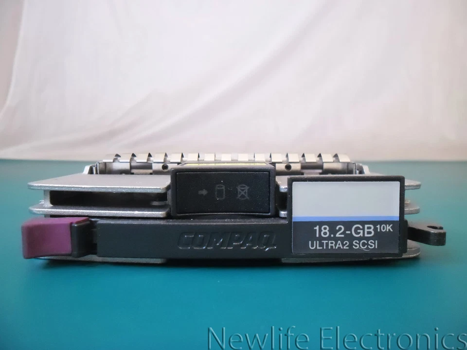 Compaq 143920-001 18.2GB 10,000 RPM 3.5 in. Wide Ultra2 SCSI HDD 127965-001 - Image 3 of 4