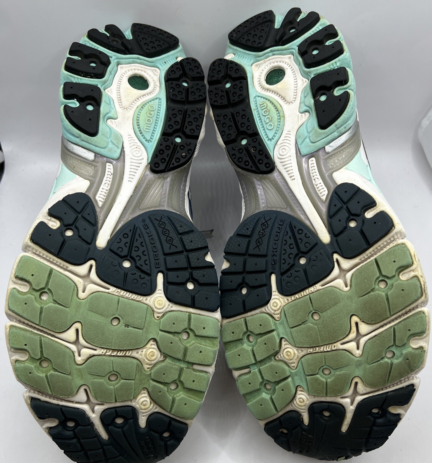 Brooks Ghost 4 Evolution Running Walking Shoes Sn… - image 7