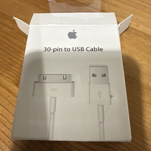 Boxed New Apple Apple 30-pin to USB Cable - For iPhone/ iPad/ iPod 1st Copy - Picture 5 of 11