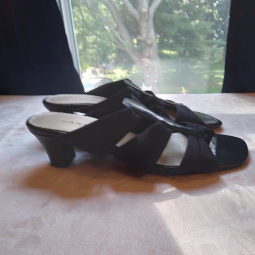 VTG? Hannah Women's/Youth Black Cloth Open Toe Sandles Pumps Boho Size 6.5 - Picture 3 of 13