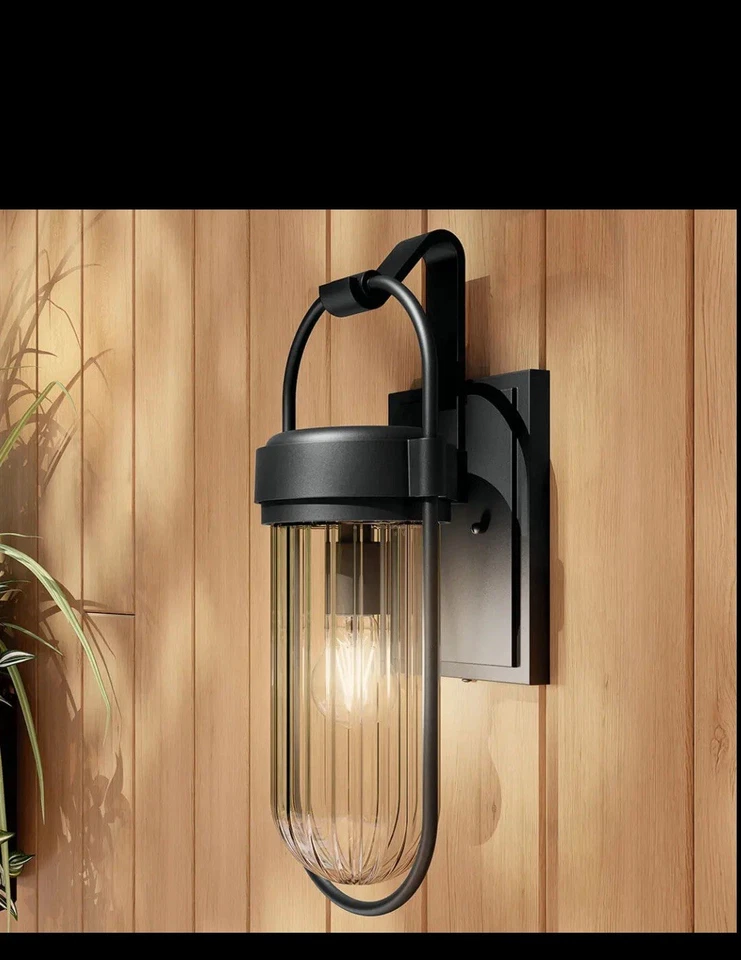 KICHLER 59124 BKT,Brix 户外壁挂黑色灯 19 英寸玻璃球,全新 — 第 3/4 张图片