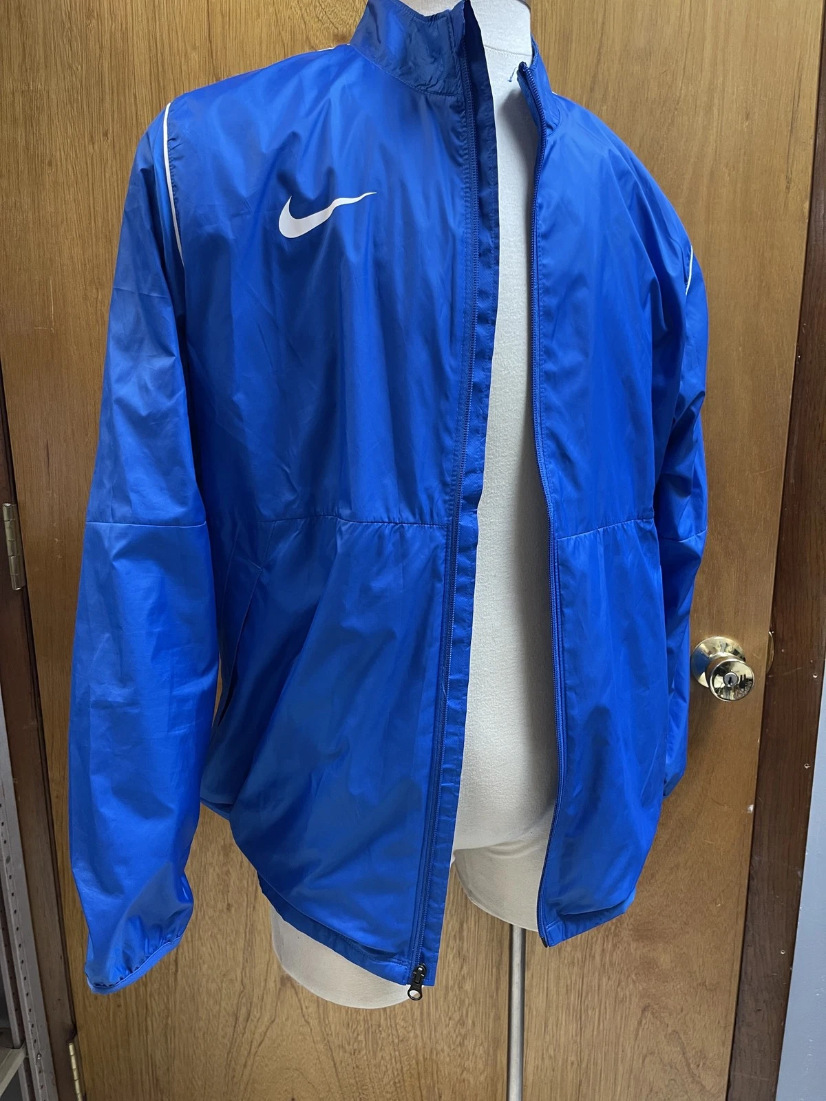 Nike Jacket Mens XL Blue Full Zip Windbreaker Lightweight Track Athletic Swoosh