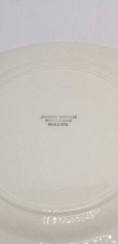 Johnson Brothers "Regency" Ironstone 9 7/8 Inch Dinner Plate MINT Condition - Picture 3 of 4
